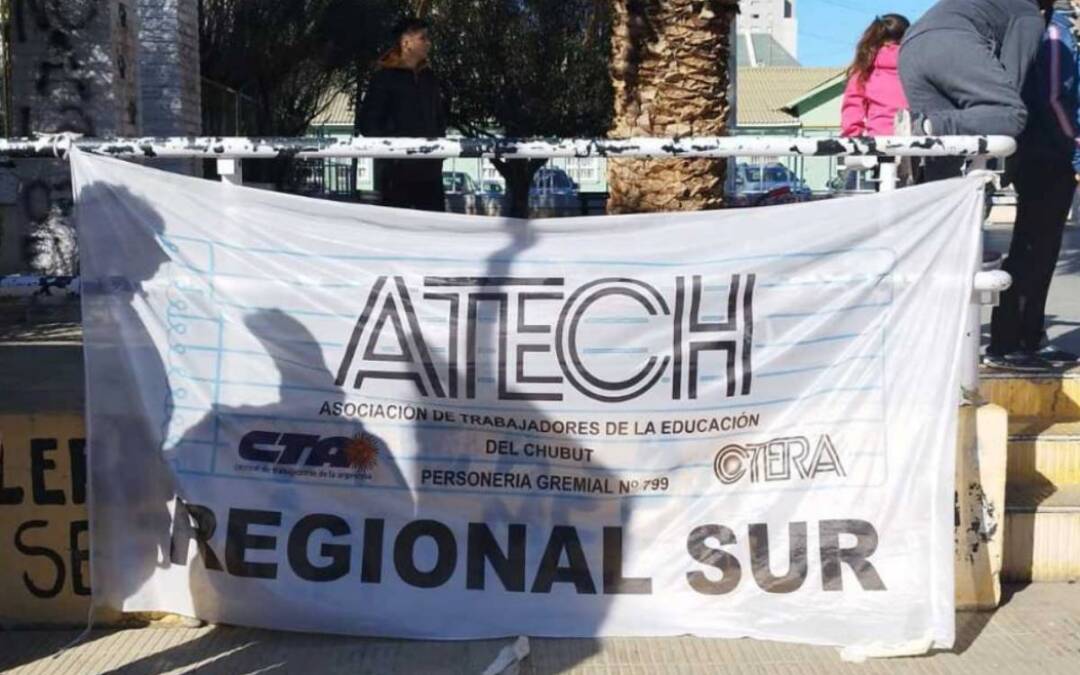 El atentado contra la ATECH en Comodoro Rivadavia