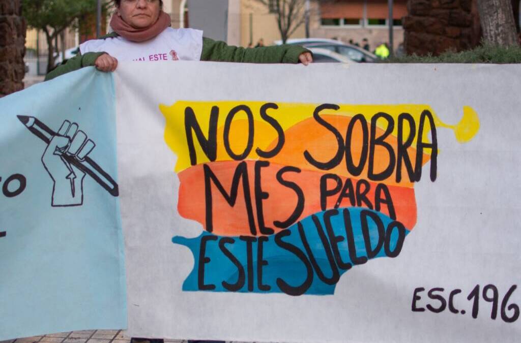Solicitamos paritaria salarial urgente